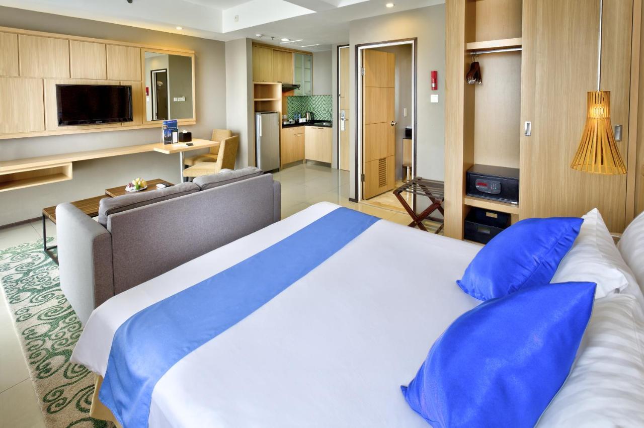 Golden Tulip Balikpapan Hotel & Suites Exteriör bild