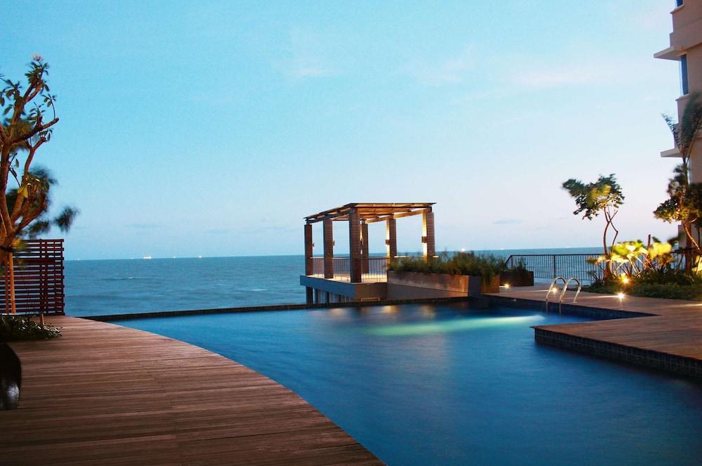Golden Tulip Balikpapan Hotel & Suites Exteriör bild