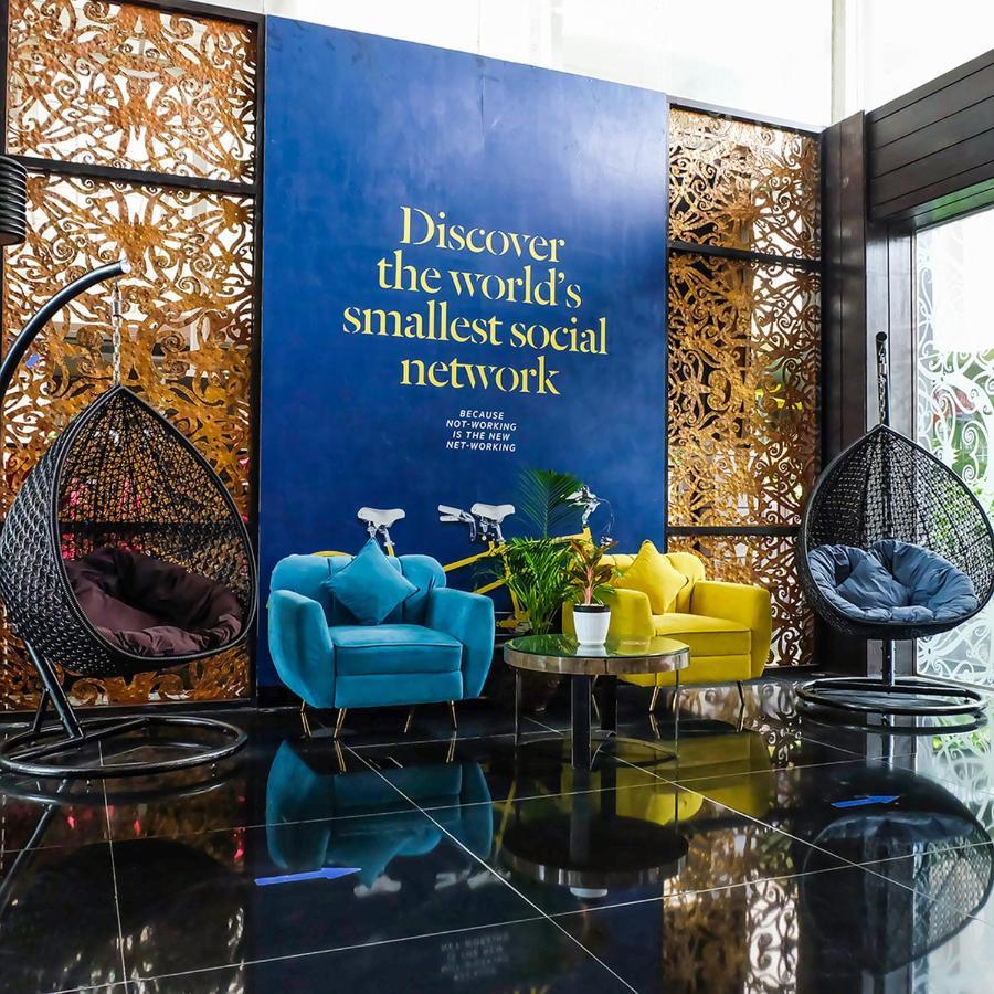 Golden Tulip Balikpapan Hotel & Suites Exteriör bild