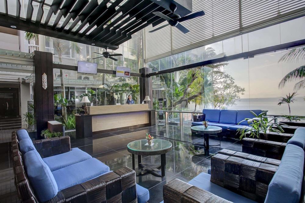 Golden Tulip Balikpapan Hotel & Suites Exteriör bild