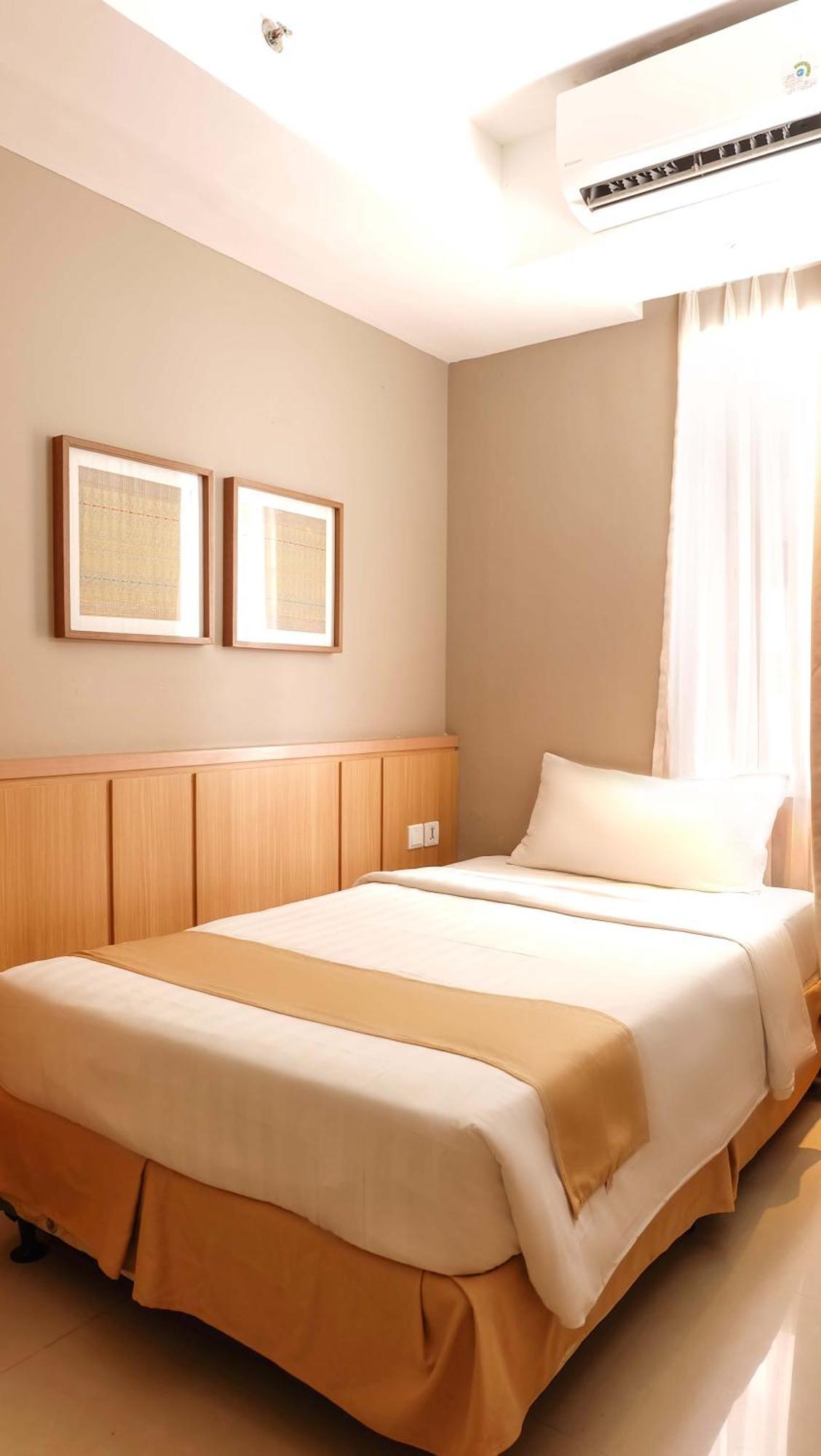Golden Tulip Balikpapan Hotel & Suites Exteriör bild