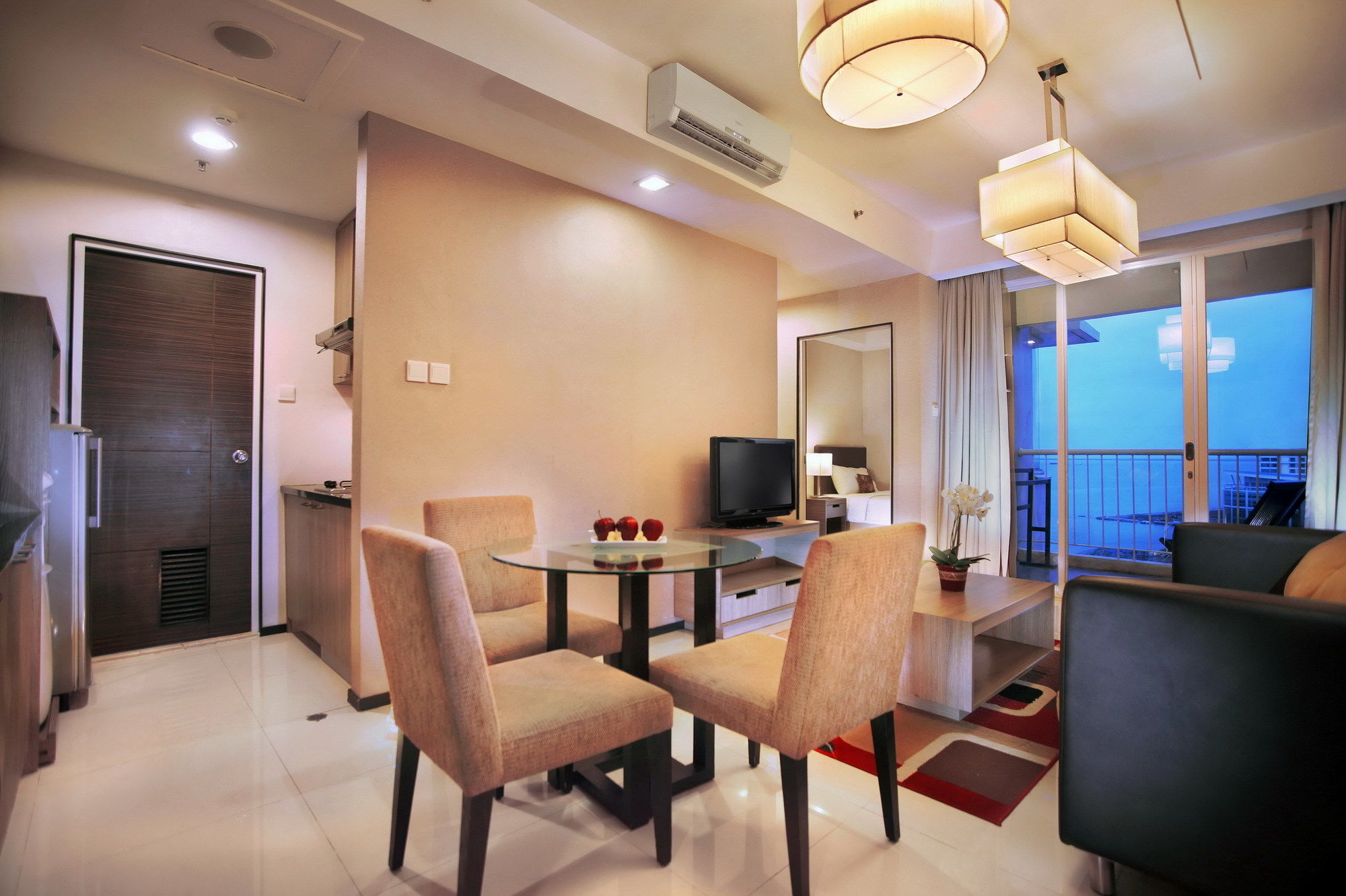 Golden Tulip Balikpapan Hotel & Suites Exteriör bild